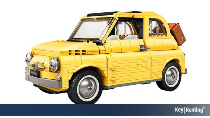 Fiat 500, riprodotta da Lego con 960 mattoncini